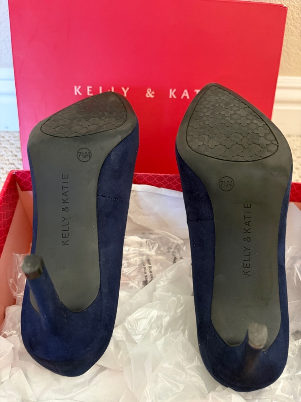 Kelly & Katie Navy Pointed-Toe Suede Pumps - Picture 4 of 5